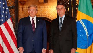 Trump convida Jair Bolsonaro para ir à posse em Washington