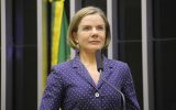 A deputada federal Gleisi Hoffmann (PT-PR) no plenário da Câmara - 22/06/2022