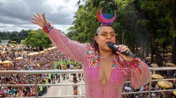 Cantora segue internada em São Paulo após cirurgia feita em dezembro para a retirada de um tumor