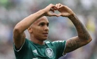 Deyverson desabafa sobre não ter tido despedida no Palmeiras: "Eu implorei"