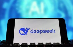 DeepSeek: imprensa internacional repercute caso que abalou o mundo das IAs