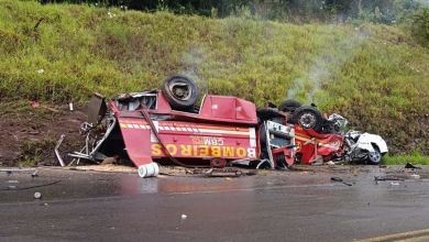 Acidente com caminhão dos bombeiros deixa 5 mortos no RS