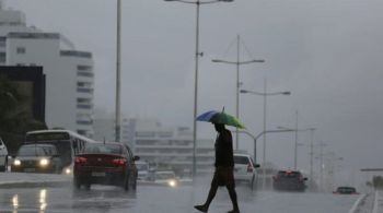 Balneário Camboriú e Florianópolis estão entre as cidades mais afetadas; condição climática deve se estender pelo fim de semana