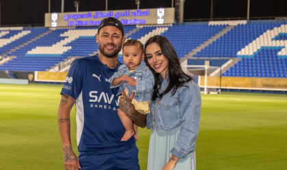 Ao lado de Neymar, Bruna Biancardi se despede da Arábia Saudita; veja fotos