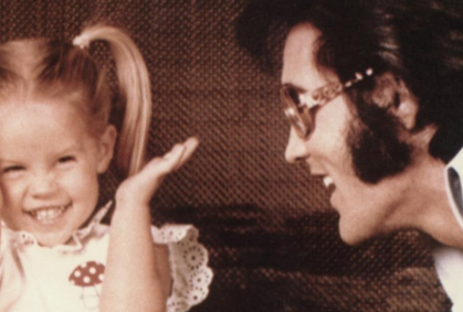 Lisa Marie Presley e seu pai, Elvis Presley