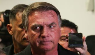 Decreto do golpe foi despachado com Bolsonaro, diz general da reserva em áudio