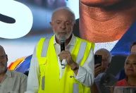 Lula critica empresários que "pedem as coisas" e depois criticam o governo