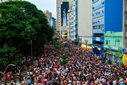 São Paulo segue com o Carnaval 2025 neste domingo (2)