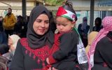 Famílias aguardam por libertação de prisioneiros palestinos em Gaza.