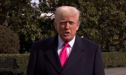 Trump diz que seis reféns soltos pelo Hamas “não estão em boas condições"